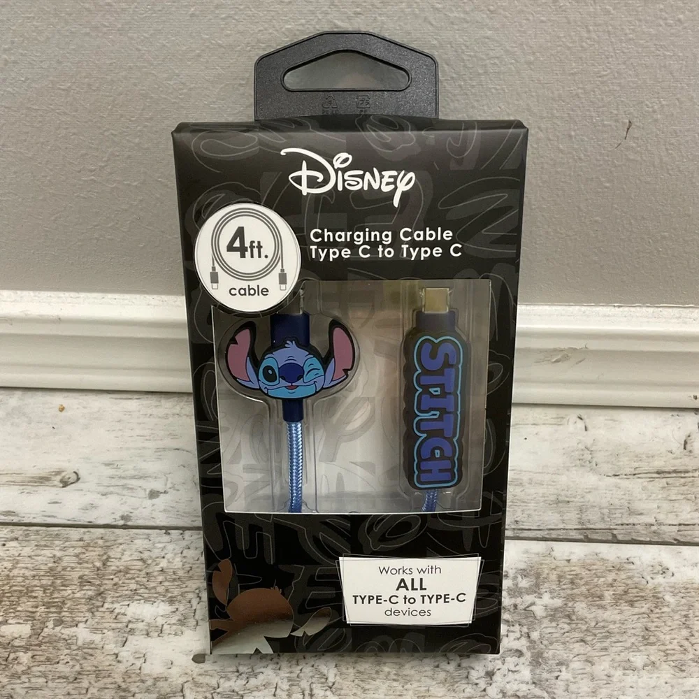 NWT Stitch charging cable type C to type C